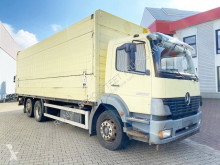 Vrachtwagen bakwagen Mercedes Atego 2528 L 6x2 2528 L 6x2 Getränkekoffer, 2x AHK, Lenkachse, LBW BÄR