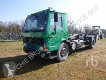Camion benne Volvo FL10