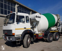 Camion Iveco 330.30 béton toupie / Malaxeur occasion