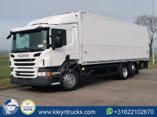 Camion fourgon Scania P 320