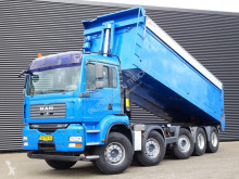 Camion benne MAN TGA