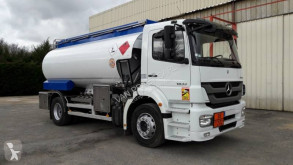 Camion citerne hydrocarbures Mercedes Axor 1833