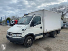 Camión Iveco Daily 35C14 furgón usado
