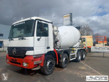 Mercedes betonkeverő beton teherautó Actros 3235