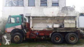 Camião Iveco 330.36 poli-basculante usado