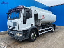 Camión cisterna productos químicos Iveco Eurocargo