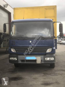 Camión furgón Mercedes Atego 1218