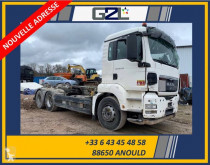 Camion MAN TGS 28.440 polybenne accidenté