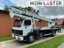 Mercedes 1717 Böcker 30-1000 30 Meter 1.000 kg Funk FB grue mobile occasion