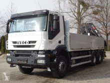 Camião estrado / caixa aberta caixa aberta Iveco Trakker 360 6x4 EURO5 Pritsche mit Kran Hiab