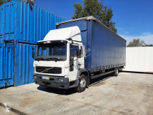 Camião cortinas deslizantes (plcd) Volvo FL6 15