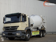 Teherautó Mercedes Axor 2633 használt betonkeverő beton