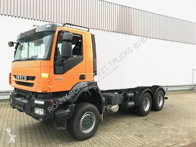 Camião Trakker AD260T45W 6x6 Trakker AD260T45W...