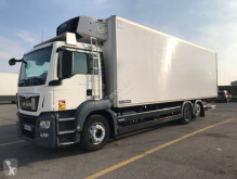 MAN hűtőkocsi teherautó TGS 23.360 6x2 bl