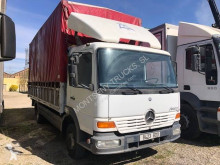Camión lona corredera (tautliner) Mercedes Atego 815