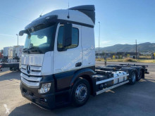 Camión BDF Mercedes Actros 2543 L