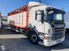 Camión remolque ganadero para ganado bovino Scania P 310