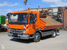 Mercedes hátra és két oldalra billenő kocsi teherautó Atego 818 K 2-Achs Kipper