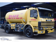 Camion citerne Scania P 93