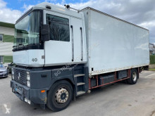 Camion fourgon Renault Magnum 420