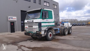 Camion plateau Scania 113