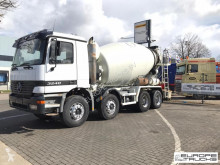 Mercedes betonkeverő beton teherautó Actros 3240