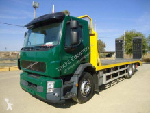 Camion porte engins Volvo