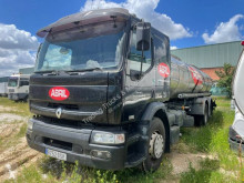 Camion citerne Renault Premium 320