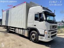 Camion fourgon Volvo FM 300