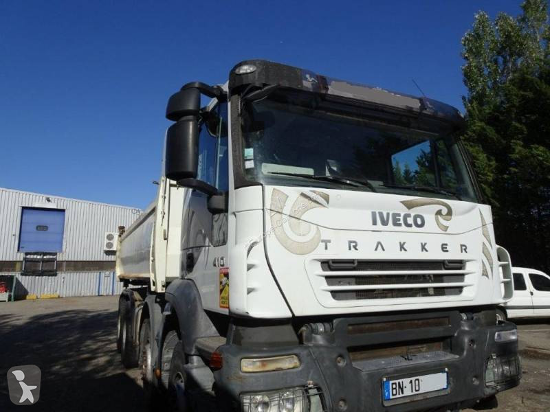 Voir les photos Camion Iveco Trakker 410