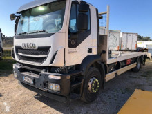 Teherautó Iveco Stralis 260 S 36 használt gépszállító