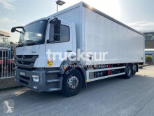 Camion savoyarde Mercedes Axor 2533