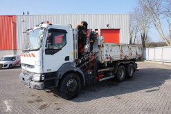 Camião Renault Kerax 370 estrado / caixa aberta acidentado