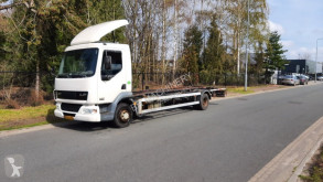 Camión portacontenedores DAF LF45