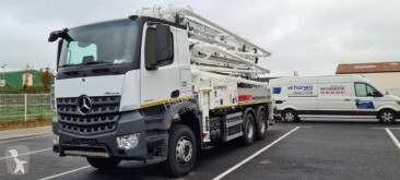 Camion pompe à béton, 76 annonces de camion pompe à béton d'occasion