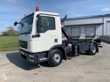 Camión MAN TGL 10.180 Gancho portacontenedor usado
