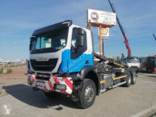 Camion polybenne Iveco Trakker 410