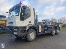 Camión Gancho portacontenedor Iveco Eurotrakker 410