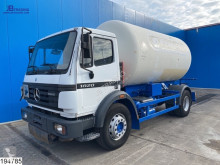 Camion Mercedes 1820 citerne produits chimiques occasion