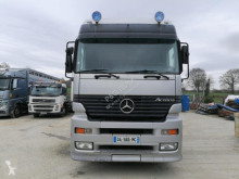 Camión remolque ganadero para ganado porcino Mercedes Actros 2540 L