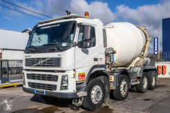 Camion béton toupie / Malaxeur Volvo FM 380