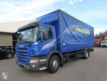 Scania függönyponyvaroló teherautó P230