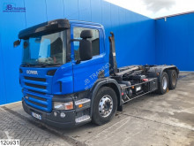 Camión Gancho portacontenedor Scania P 380