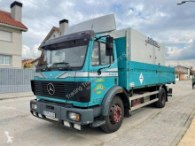 Camion Mercedes plateau occasion