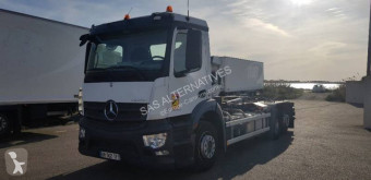 Camion polybenne Mercedes Actros 2540