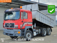 Camion benne MAN 26.403