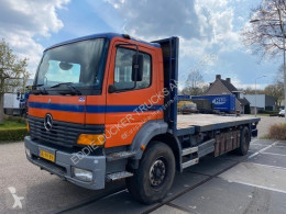 MercedesAtego1828