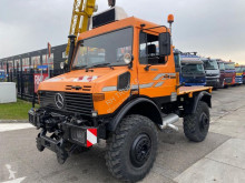 Unimog flatbed truck U1600