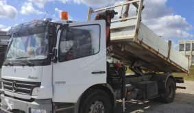 Camion benne Mercedes Atego