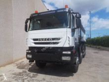 Camion benne Iveco Trakker 410 T 45